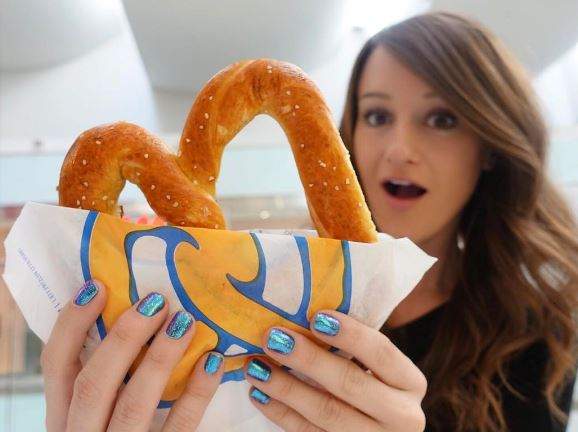 Jenna E was one of 15 influencers Auntie Anne&#39;s partnered with.
