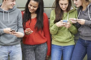teenager-generation-z-mobile-people-300