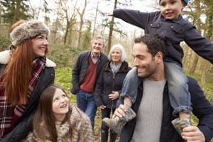 multigeneration-people-family