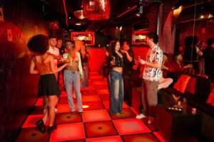 Cheez-It Boosts Social Buzz with Night Club Pop-Up
