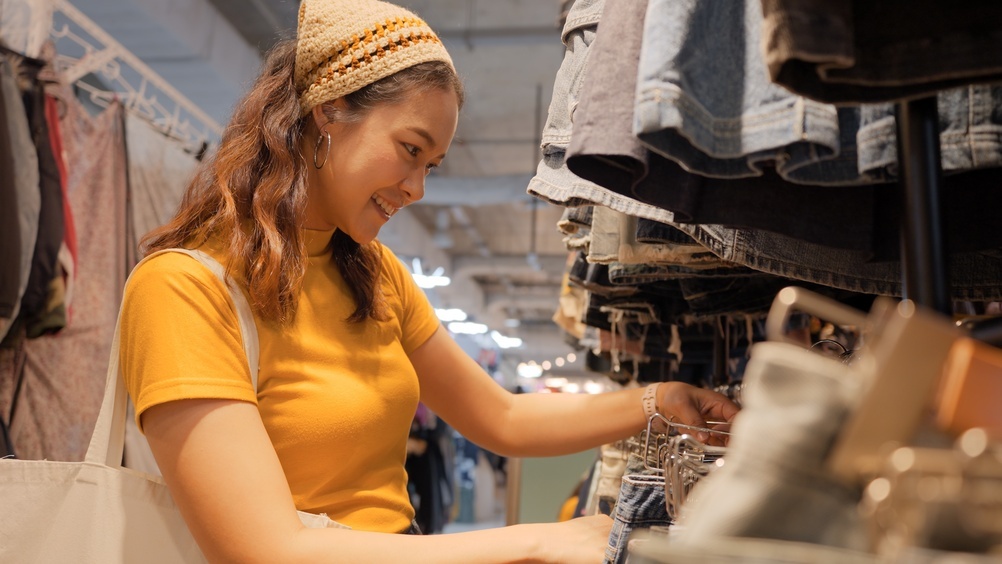 Low Prices Drive Gen Z Shoppers To Resale